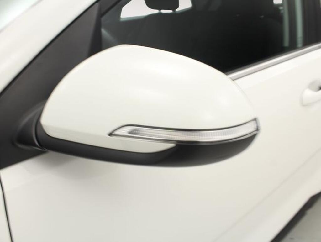 Kia Stonic 1.2 DPI DRIVE 84 5P Segunda mano