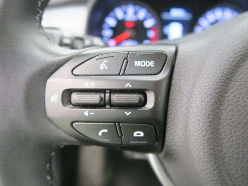 Kia Stonic 1.2 DPI DRIVE 84 5P Segunda mano