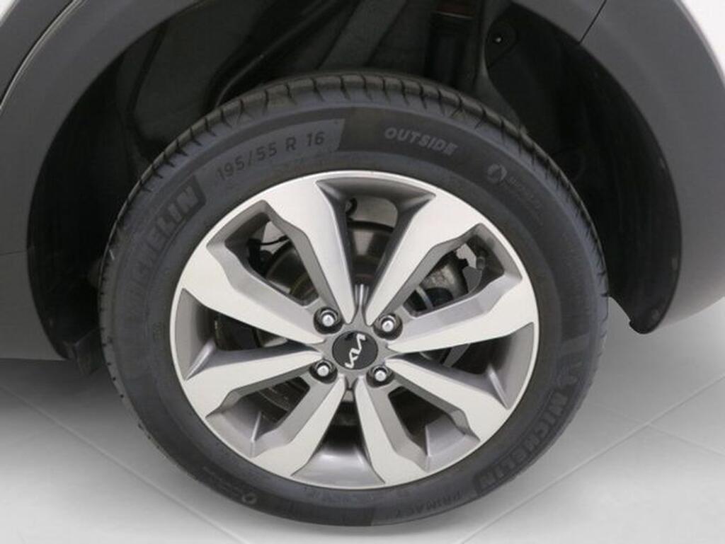Kia Stonic 1.2 DPI DRIVE 84 5P Segunda mano