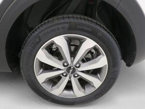 Kia Stonic 1.2 DPI DRIVE 84 5P 25