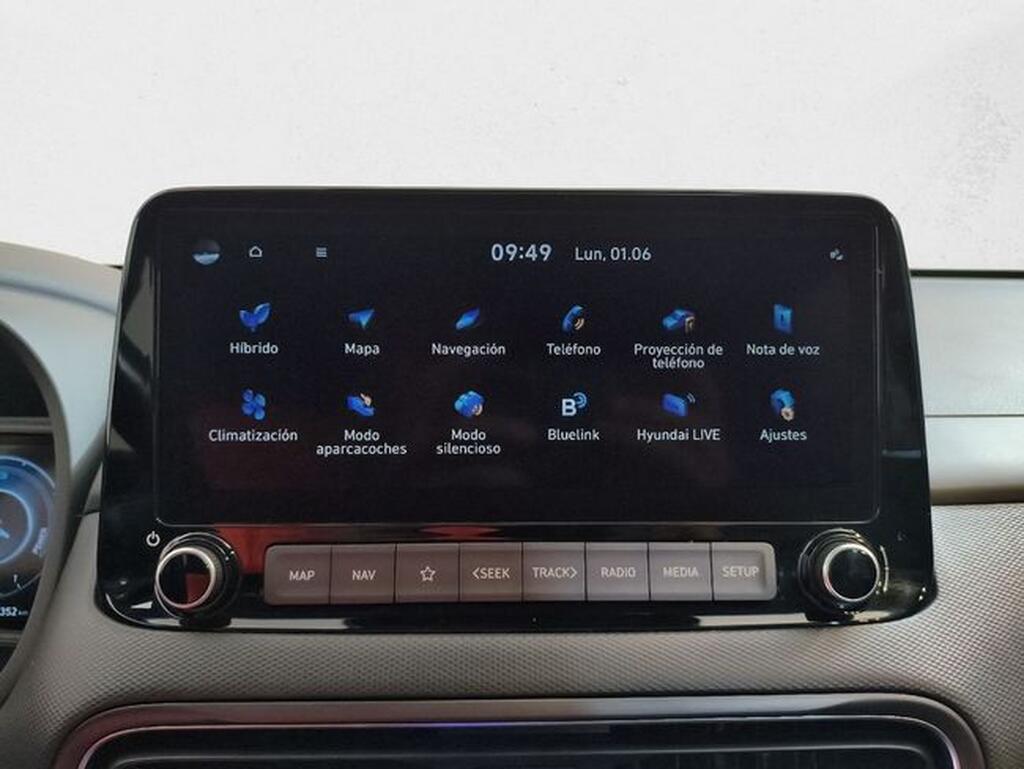 Hyundai Kona 1.6 GDI HEV STYLE SKY DCT 5P Segunda mano