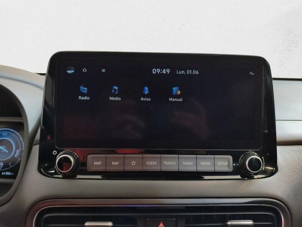 Hyundai Kona 1.6 GDI HEV STYLE SKY DCT 5P Segunda mano