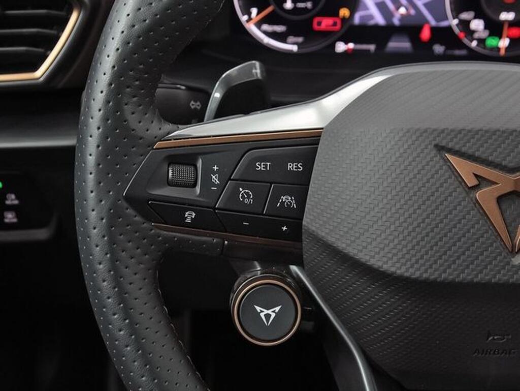 CUPRA Formentor 2.5 TSI 390 VZ5 TAIGA GREY DSG 4WD 5P Segunda mano
