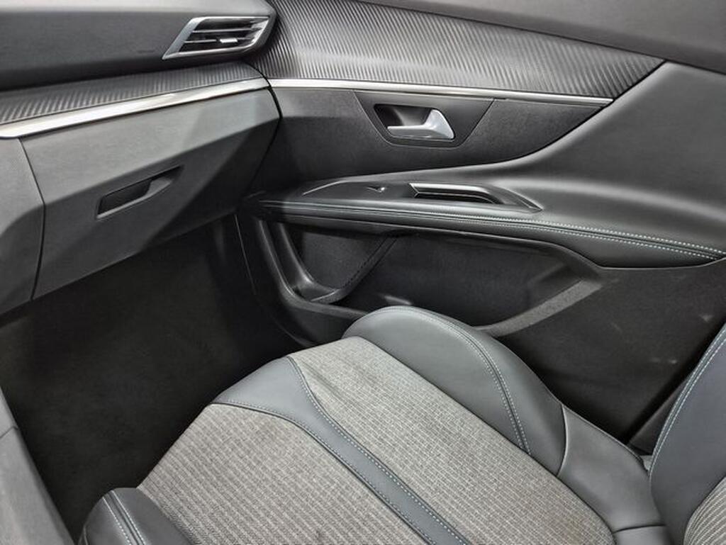 Peugeot 5008 1.2 PURETECH 130 S&S ALLURE 5P 7 PLAZAS Segunda mano