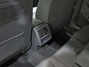Volkswagen Golf 1.5 TSI 150 LIFE 5P (PACK HOLA TECNOLOGIA+PACK HOLA SEGURIDAD) 35