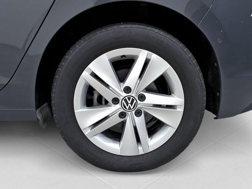 Volkswagen Golf 1.5 TSI 150 LIFE 5P (PACK HOLA TECNOLOGIA+PACK HOLA SEGURIDAD) Segunda mano