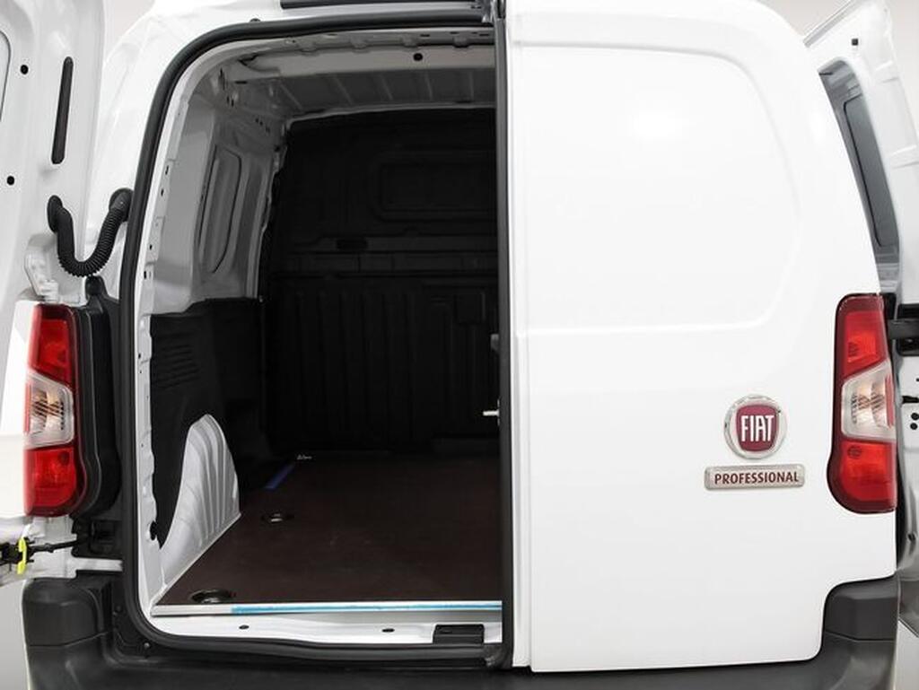 Fiat Doblo DOBLO FG 1.2 GASOLINE 110 650KG L1 4P Segunda mano