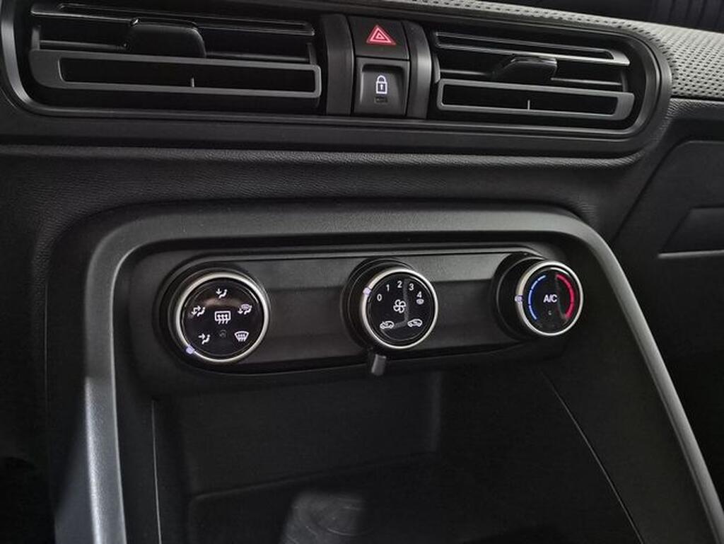 Citroën C3 1.2 HYBRID 110 EDSC6 BUSINESS 5P (KMO) Km0