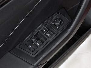 Volkswagen T-Roc Dark Line 1.0 TSI 85kW (115CV) 13