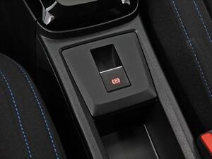 Citroën C3 C3 1.2 HYBRID 110 EDSC6 BUSINESS 5P (KMO) 28