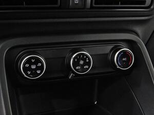 Citroën C3 C3 1.2 HYBRID 110 EDSC6 BUSINESS 5P (KMO) 26