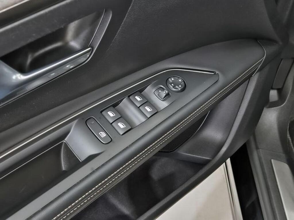 Peugeot 5008 1.5 BLUEHDI 130 S&S GT AUTO 5P 7 PLAZAS Segunda mano