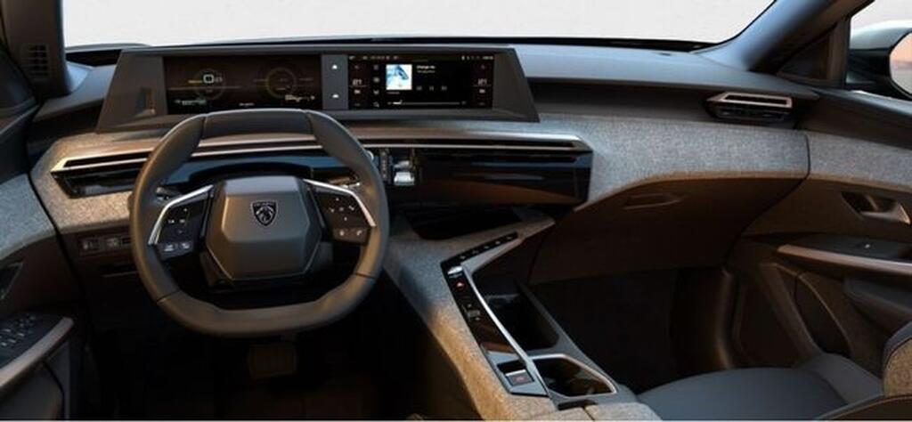 Peugeot 5008 5008 Allure Plug-in HYBRID 195 e-DCT7 8