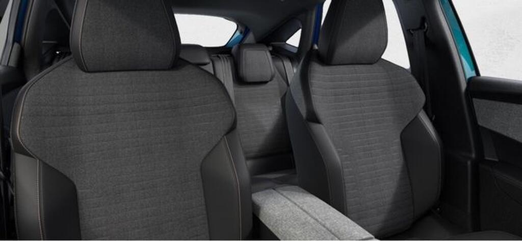 Peugeot 3008 3008 Allure Exclusive HYBRID 145 e-DCS6 9