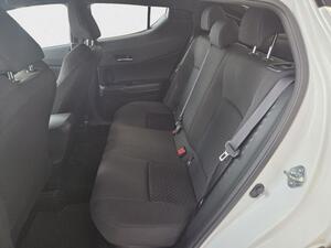 Toyota C-HR 1.8 125H Active 13