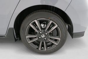 Honda Jazz 1.5 i-MMD SPORT 27