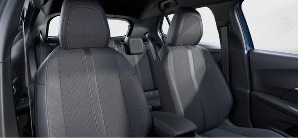 Peugeot 2008 Allure Turbo 100 S&S 6 Vel MAN 10
