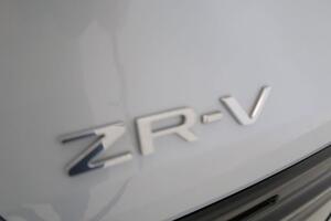 Honda ZR-V 2.0 i-MMD 4x2 Advance CVT 21