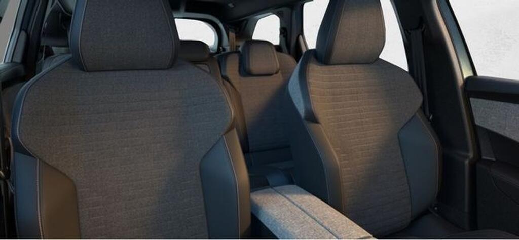 Peugeot 5008 5008 Allure HYBRID 145 eDCS6 9