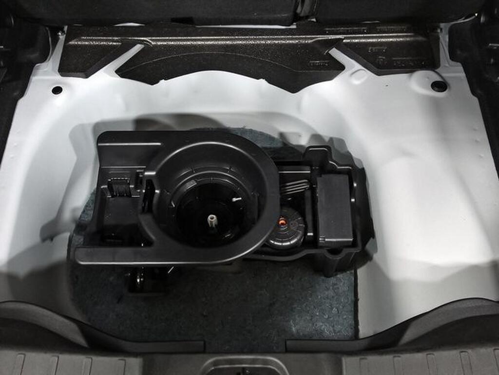 Jeep Avenger 1.2 G 100 ALTITUDE 5P Segunda mano