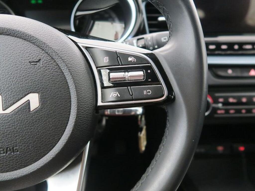 Kia Ceed 5p 1.0 T-GDi 100CV Style Edition 18
