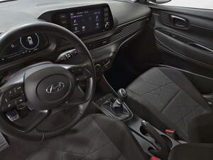 Hyundai Bayon 1.0 TGDI 74kW (100CV) 48V Maxx 27