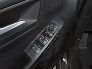 Ford Kuga 2.5 FHEV ST-LINE AUTO 5P 11