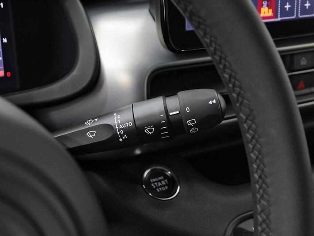 Jeep Avenger 1.2 eHybrid 74kW (100CV) Altitude Segunda mano