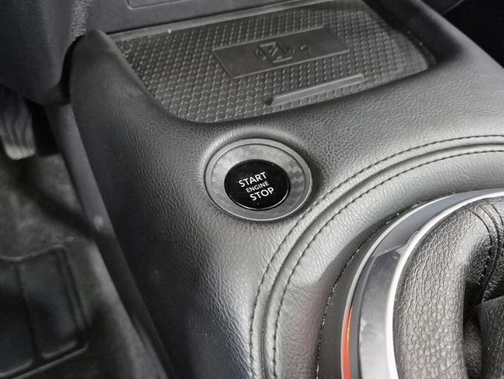 Nissan Juke 1.0 DIG-T 114CV N-CONNECTA 5P Segunda mano