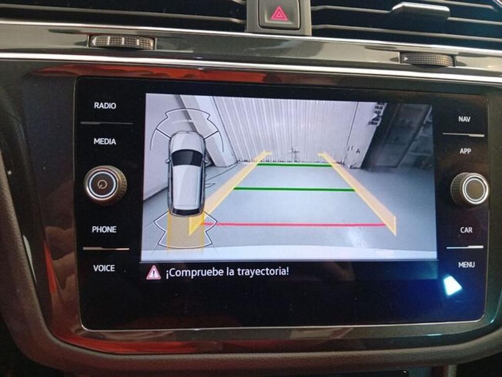 Volkswagen Tiguan 2.0 TDI 150 R-LINE DSG 5P (TECHO) Segunda mano