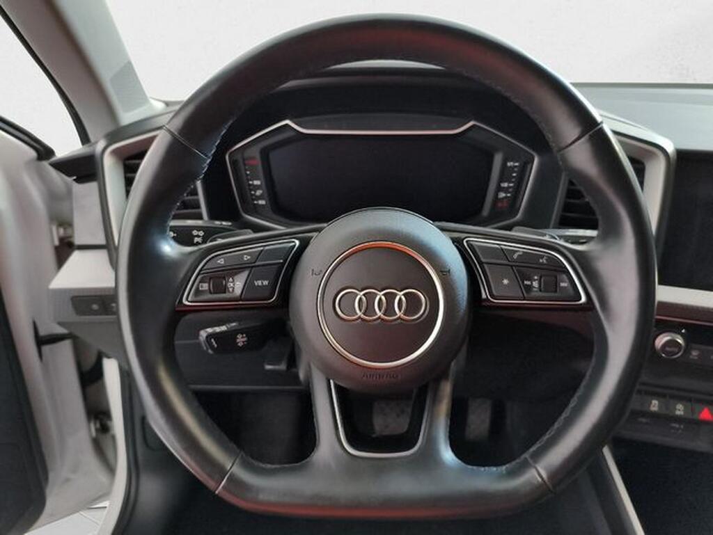 Audi A1 SPORTBACK 1.0 30 TFSI S TRONIC ADRENALIN 5P Segunda mano