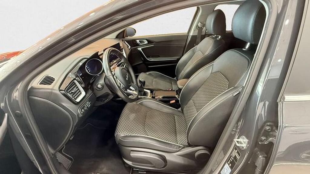 Kia Ceed 1.0 T-GDI 120 TECH 5P 17