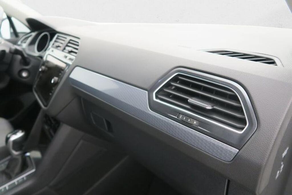 Volkswagen Tiguan 1.5 TSI 150 LIFE DSG 5P Segunda mano