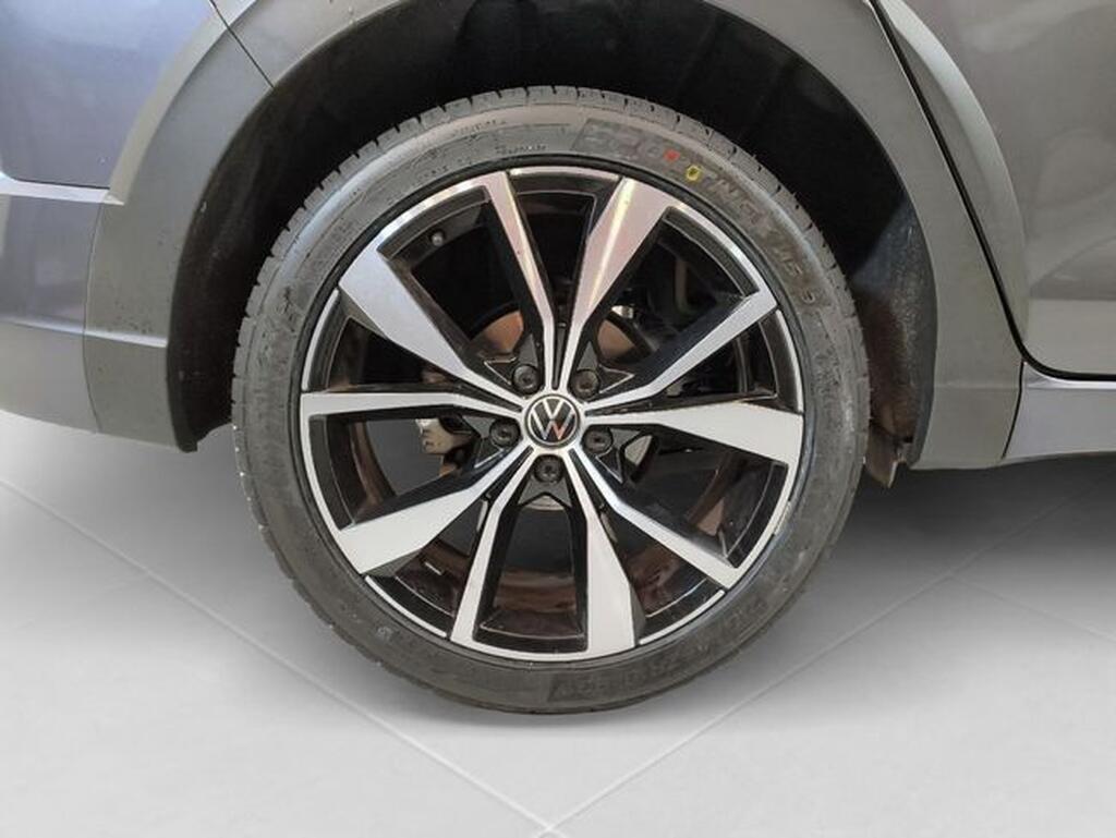 Volkswagen Taigo 1.5 TSI 150 DSG R-LINE 5P Segunda mano