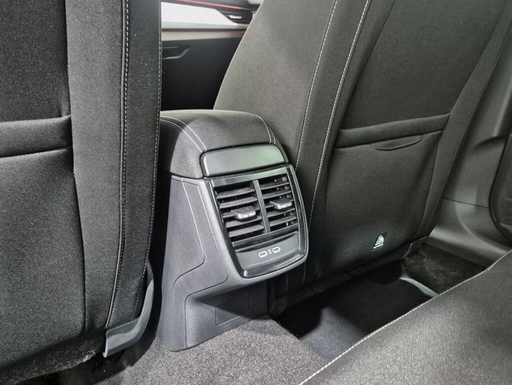 Skoda Kamiq 1.5 TSI 110kW (150CV) DSG MONTE CARLO Segunda mano