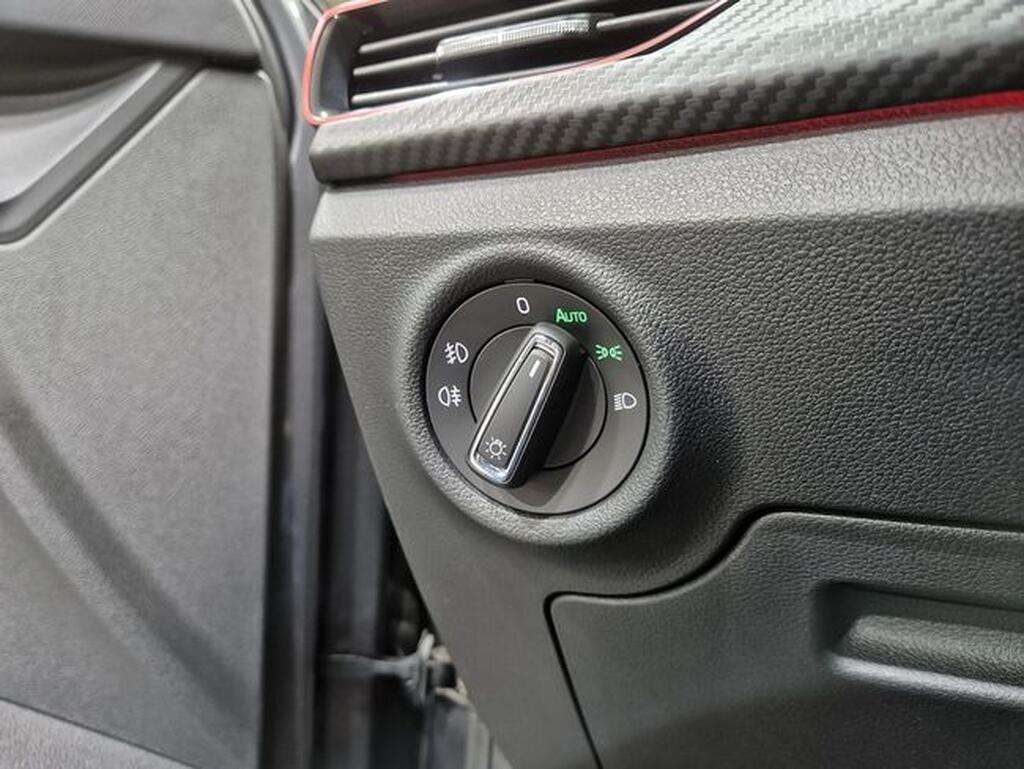 Skoda Kamiq 1.5 TSI 110kW (150CV) DSG MONTE CARLO Segunda mano