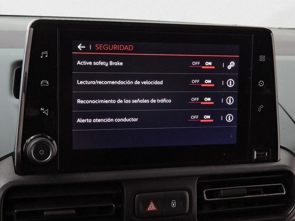 Citroën Berlingo 1.5 BLUEHDI 130 AUTO TALLA M SHINE BUSINES 5P (N1) 27