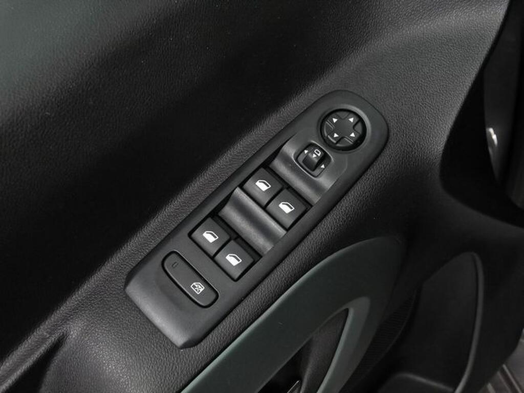 Citroën Berlingo 1.5 BLUEHDI 130 AUTO TALLA M SHINE BUSINES 5P (N1) 13