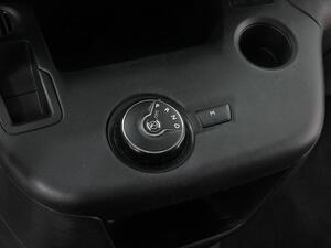 Citroën Berlingo 1.5 BLUEHDI 130 AUTO TALLA M SHINE BUSINES 5P (N1) 31