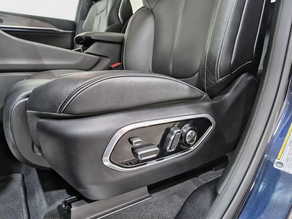 Jeep Grand Cherokee GRAND CHEROKEE 2.0 PHEV OVERLAND AUTO 4WD 5P (TECHO) Segunda mano