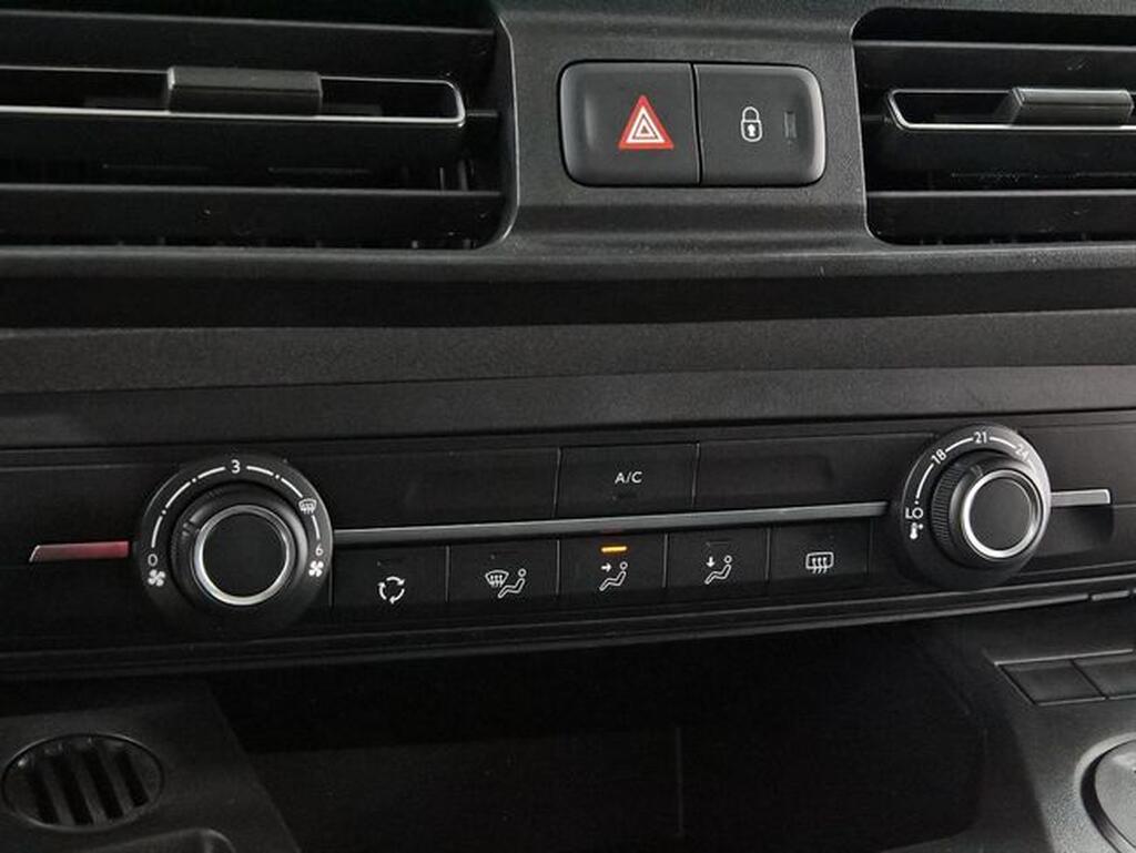 Peugeot Rifter RIFTER 1.5 BLUEHDI 100 ALLURE STANDARD 4P 28