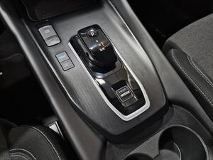 Nissan Qashqai E-POWER 140 KW (190 CV) N-Connecta 27