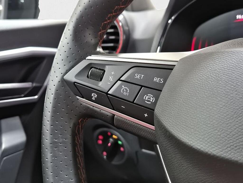 SEAT Arona 1.0 TSI 85kW (115CV) DSG FR XM Segunda mano
