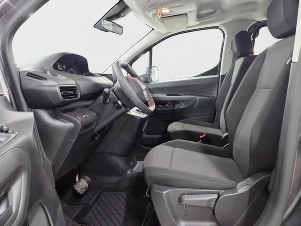 Peugeot Rifter E-RIFTER ACTIVE PACK STANDARD BEV (100 KW) 136CV Km0