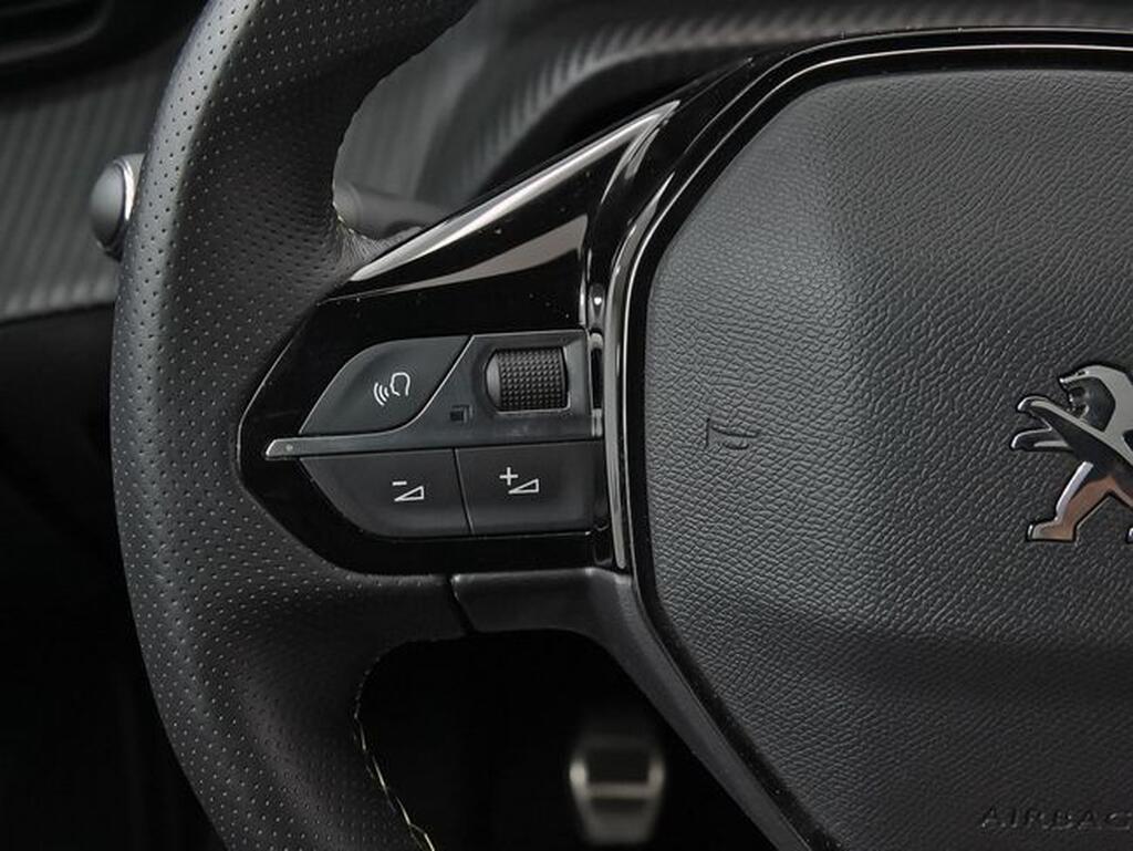 Peugeot 2008 2008 1.2 PURETECH 130 S&S GT 5P 18