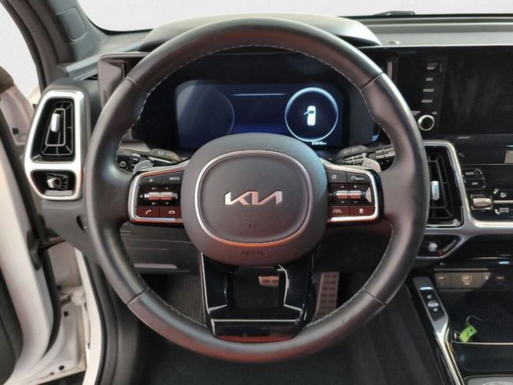 Kia Sorento 1.6 T-GDi HEV Black Edition 4x2 7pl Segunda mano