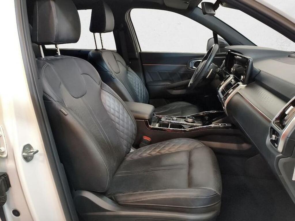 Kia Sorento 1.6 T-GDi HEV Black Edition 4x2 7pl Segunda mano