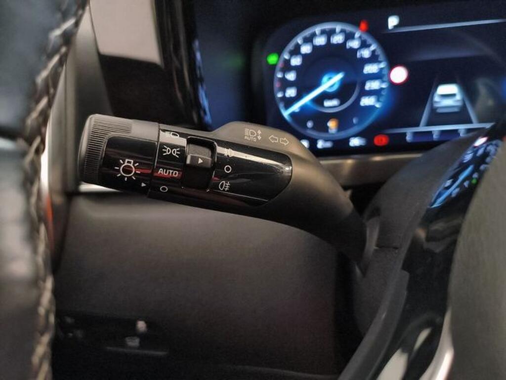 Kia Sorento 1.6 T-GDi HEV Black Edition 4x2 7pl Segunda mano