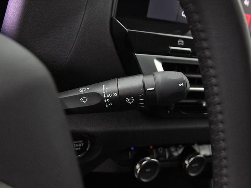 Citroën C4 Hybrid 136 e-DCS6 Plus Segunda mano