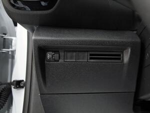 Citroën C4 C4 1.2 HYBRID MHEV 136 EDCS6 PLUS 5P 14